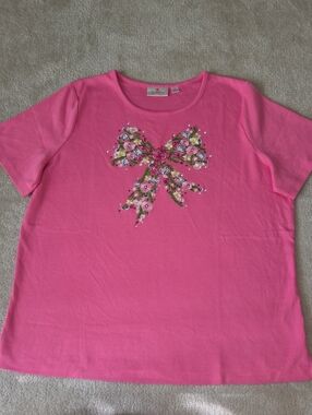 Quacker Factory Bright Pink Embroidered Floral Bow Tee